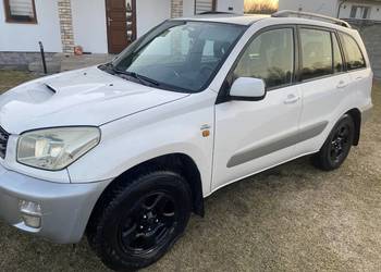 Toyota Rav 4 4x4 oszczędne auto
