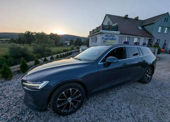 Volvo V60 2.0 diesel, kamera cofania II (2018-)