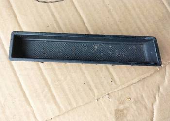 AUDI A3 8L LIFT 8L0864131 ŚRODKOWA PÓŁKA SCHOWEK KONSOLI