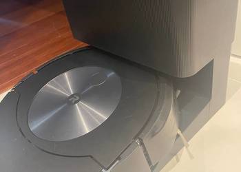 iRobot Roomba Combo j7+ robot sprzątająco-mopujący