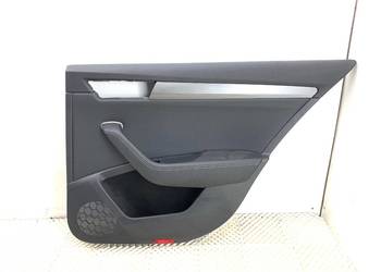 BOCZEK DRZWI PRAWY TYŁ SKODA SUPERB III 3V9867024CK Kombi TAPICERKA