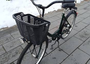 Rower miejski 28” z koszykiem i bagażnikiem – bardzo dobry stan