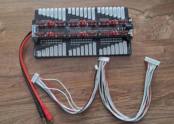 nowa płytka do ładowania kilku akumulatorów na raz, brak paragonu