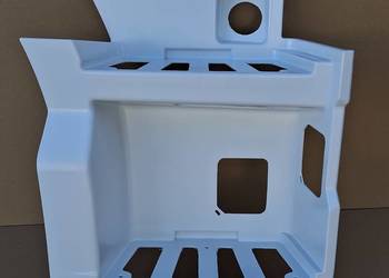 MAN TGX TG3 STOPIEŃ PRAWY DOLNY OBUDOWA STOPNIA STOPNICA PRAWA 81615200068