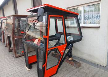 ** Kabina  Koja  Smolniki  do URSUS 3512 , 255 , 235 , 2812 i inne **