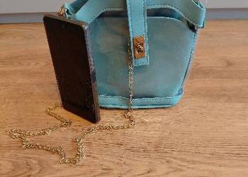 Mała torebka damska  listonoszka turkusowa, z łańcuszkiem