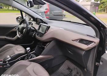 PEUGEOT 2008 1.6HDI- 115KM. Przebieg: 154000. Panorama. LED. Doinwestowany.