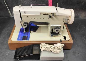Maszyna krawiecka domowa