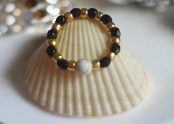 Pierścionek z Howlitem