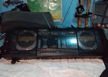 Sprzedam radio magnetofon sprawny ustawić stację