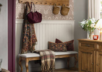 Woskowana półka z wieszakami do przedpokoju COS 26