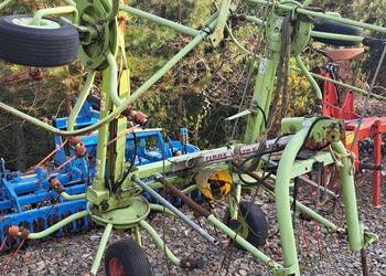 Przetrząsarka Claas volto 540