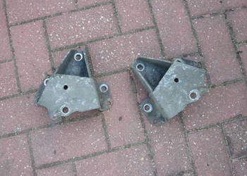 Mocowanie osi belki tył Renault Laguna 2