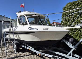 Pilothouse łódz motorowa Ultramar 550 + przyczpa Pilothouse łódz motorowa Ultramar 550 + przyczpa