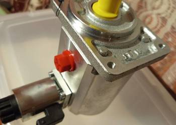 Silnik hydrauliczny wentylatora NOWY/Linde:0009812147