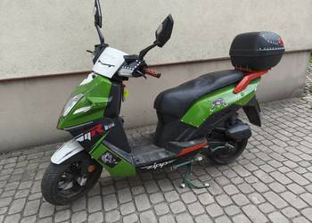 Skuter Quantum R
