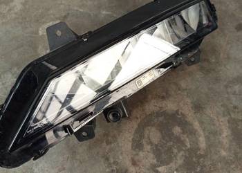 Halogen lewy octavia i vrs LED 2020- orginalny