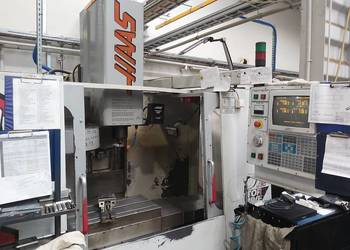 Syndyk sprzeda Pionowe Centrum obróbcze HAAS