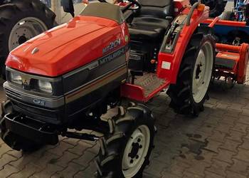 Mini Traktor ciągnik ogrodniczy Mitsubishz glebogryzarką jak yanmar, kubota