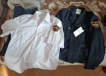 Mundur policjanta Hiszpania ok 170cm Mundur policjanta Hiszpania ok 170cm