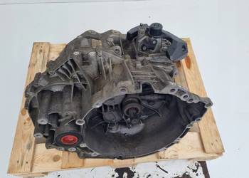 Volvo S60 II V60 2.0 D4 SKRZYNIA BIEGÓW manualna GU1R-7002-AEC