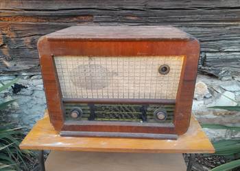 Stare polskie radio lampowe Poemat II z czasów PRL retro zabytek vintage