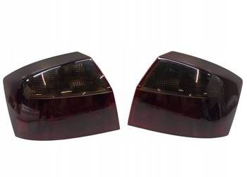 LAMPA TYŁ KOMPLET  SEDAN BLACK Audi A4 II (2000-2006) B6