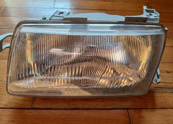 Opel Astra r.95-99, reflektor przedni lewy. Stan b.dobry