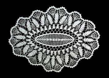 Serwetka szydełkowa 60x43cm (S126)