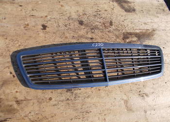 mercedes C220 01r 2.2 dci grill atrapa maski 2038800483