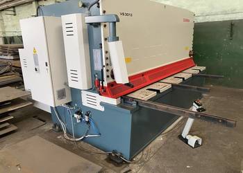 Hydrauliczne nożyce gilotynowe CNC DURMA VS 3013.