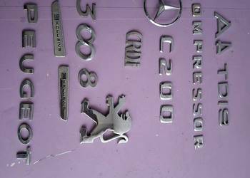 Napis Logo Literki Bugattii Indigo 4Motion Peugeot 3008 Exclusiwe Kompresor