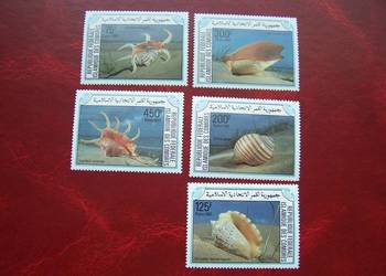Komory 1985 MNH Mi. 746/750 Fauna Ślimaki Muszle  a