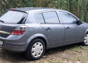 Opel Astra H III 1.4 benzyna 90 KM sprawny zadbany serwisowany garażowany