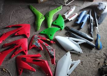 Plastiki cross crf rmz kxf husaberg ktm Husqvarna boczek ogon osłona