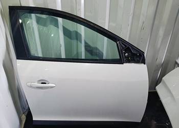 Renault Megane drzwi prawe OV369