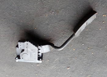 Fiat Grande Punto 1.2 06r pedał potencjometr gazu 55702021