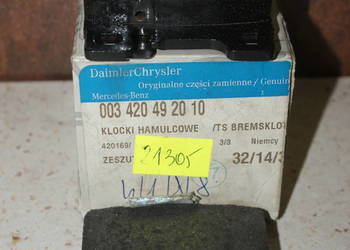 KLOCKI A 003 420 49 20 10 MERCEDES ORGINAŁ C KLASA TYŁ AMG55