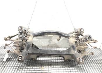 BELKA TYŁ BMW F30 Sedan/Limuzyna 11-18 TYLNA, ZAWIESZENIA