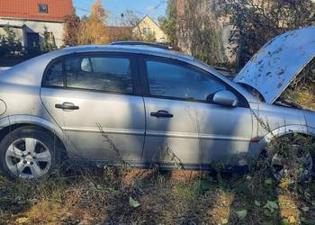 Opel Vectra 1.8 benzyna sedan 2003r.