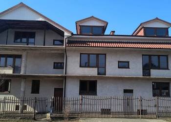 Duży dom z potencjałem na sprzedaż – Do negocjacji