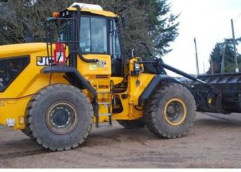 ŁADOWARKA KOŁOWA MARKI JCB 437 S5 WASTEMASTER