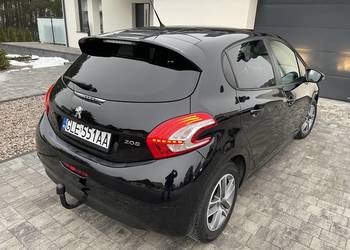 Peugeot 208 1.6 HDI 2015 rok
