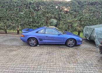 Toyota mr2