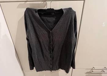 Wygodny szary sweterek Pasin L