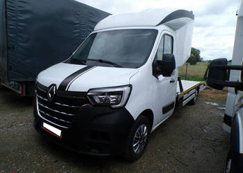 Renault Master auto pomoc autolaweta pomoc drogowa najazd