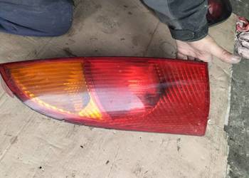 LAMPA TYLNA  FORD FOCUS MK1 XS41-13404-A