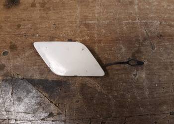 MERCEDES W204 ZAŚLEPKA HAKA ZDERZAKA PRZÓD A2048850426