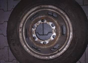 Koło z zimówka dostawcze195x75xR16C