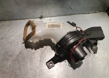 WENTYLATOR NAWIEWU CITROEN C4 PICASSO 9688094880